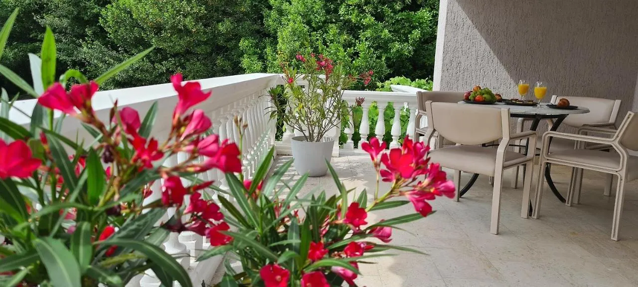 Apartment Garden & Sea Volosko Croatia